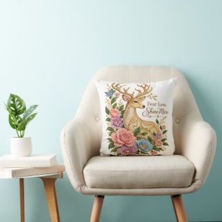 Cojín Decorativo Teme Menos Brilla Más: Ciervo Floral Ornamental