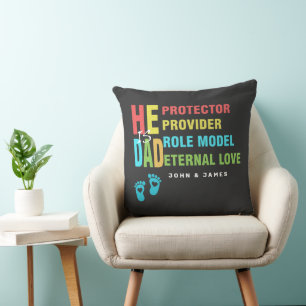 Cojín Decorativo Texto colorido Es DAD, regalo del Día del Padre