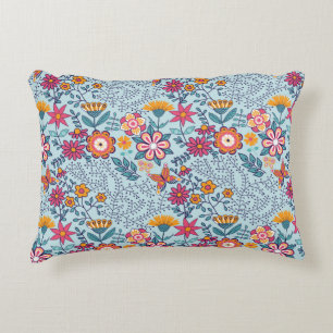 Cojín Decorativo Textura sin foco con flores y mariposas. Fin