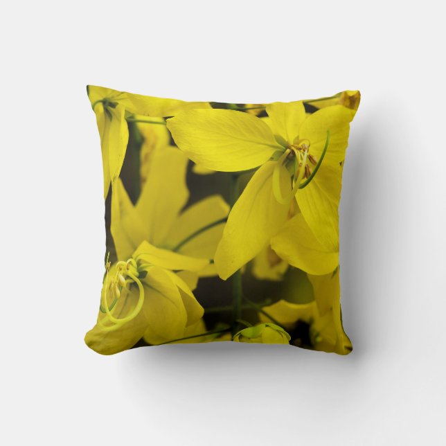 Cojín Decorativo The yellow of laburnum flowers (Anverso)
