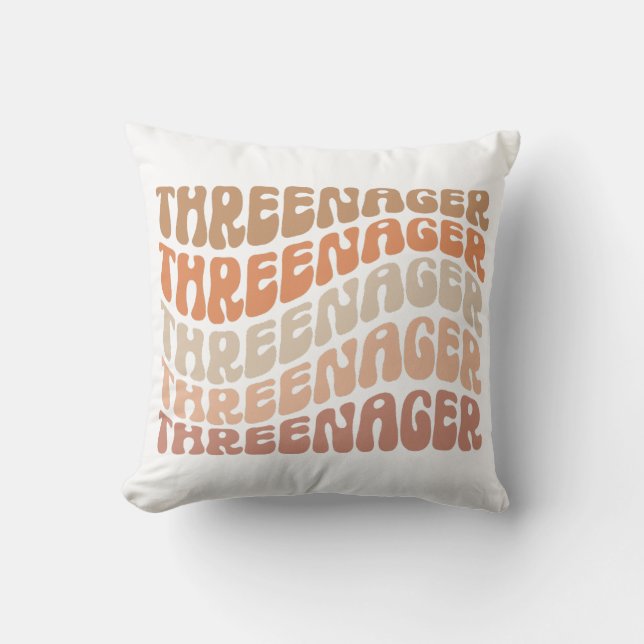 Cojín Decorativo Threenager, tercer cumpleaños, bebé de tercer cump (Anverso)