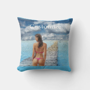 Cojín Decorativo Thunder_Cove, Chica de bikini