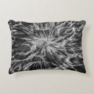 COJÍN DECORATIVO TIE DYE NEGRO BLANCO