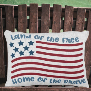 Cojín Decorativo Tierra del Hogar Libre del Valiente Patriótico