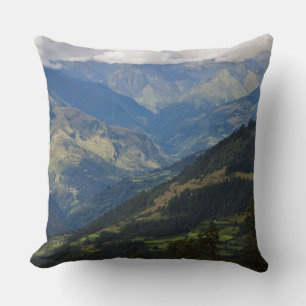 Cojín Decorativo Tierras de cultivo y pueblo en el Himalaya