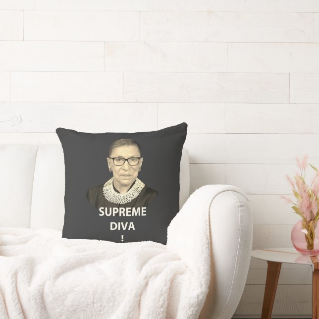 Cojín Decorativo Tintada la Diva Suprema de Ruth Bader Ginsburg (Sofá)
