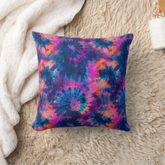 Cojín Decorativo Tinte Tie Dye de Rosa Azul Purpura y Naranja Explo