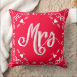 Cojín Decorativo Típografía Chalkboard Sra. Brides Rosa o cualquier<br><div class="desc">Chalkboard Vintage Modern Mr. y Mrs. Chalkboard Boda Pillows. Puede Personalizar esta bella y elegante almohada de coral, azul, gris y blanco de los elementos de la cosecha para decir lo que le guste o usar la Sra. existente para la novia/ esposa o comprar dos Sra. y un Sr. para...</div>