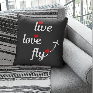 Cojín Decorativo Tipografía Vuela Amar Volar con Avión y Corazones