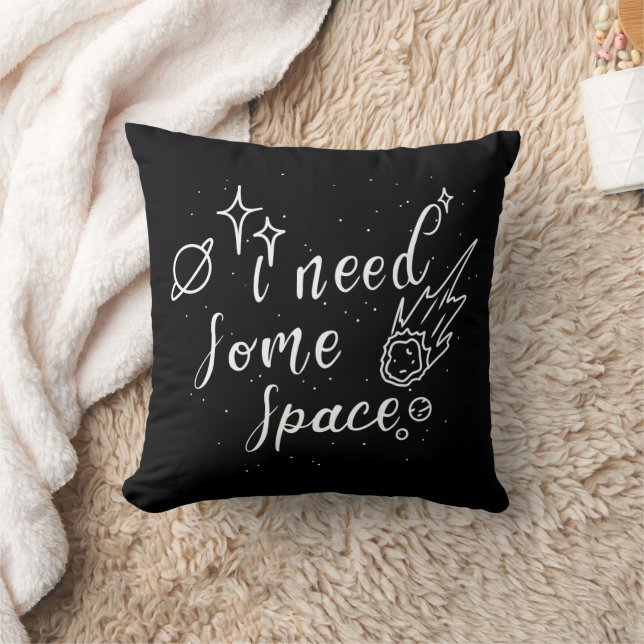 Cojín Decorativo Tirada Necesito Algo De Espacio (Manta)