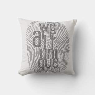 Cojín Decorativo Todos Somos Iniguales