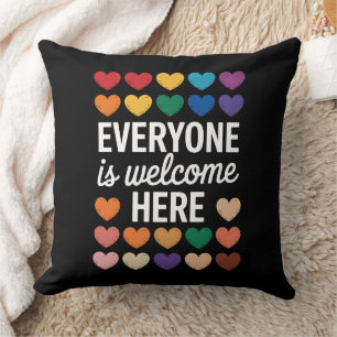 Cojín Decorativo Todos son bienvenidos aquí LGBTQ