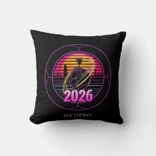 Cojín Decorativo Torneo de Fútbol 2026 Emblema Retro Neon Gráfico
