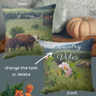 Cojín Decorativo Tranquilo paisaje rural con rosas salvajes