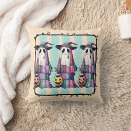 Cojín Decorativo Tres fantasmas de truco o tratamiento en Gorras de
