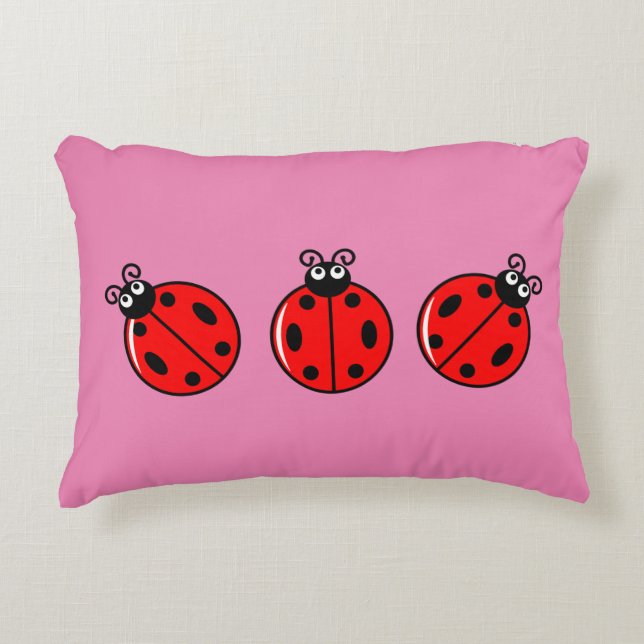 Cojín Decorativo Tres Pequeños Ladybugs - Poliéster cepillado (Anverso)