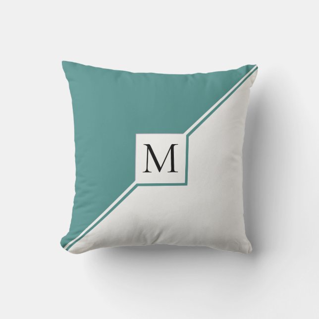 Cojín Decorativo Triángulos verde azulados y monograma moderno (Anverso)