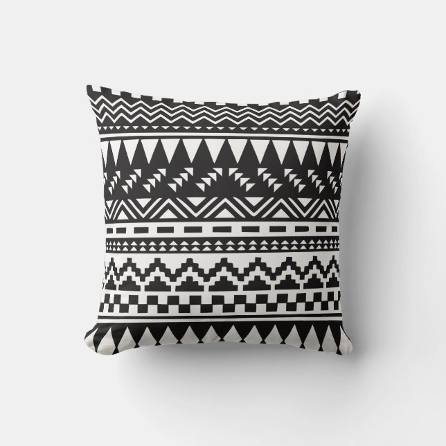 Cojín Decorativo Tribal azteca blanco y negro (Anverso)