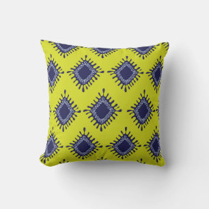 Cojín Decorativo Tribal Ikat: Diseño Moderno.