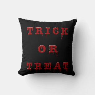 Cojín Decorativo Trick o Trek Bloody Version