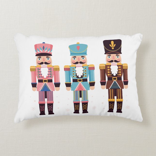 Cojín Decorativo Trío de Cascanueces (Anverso)