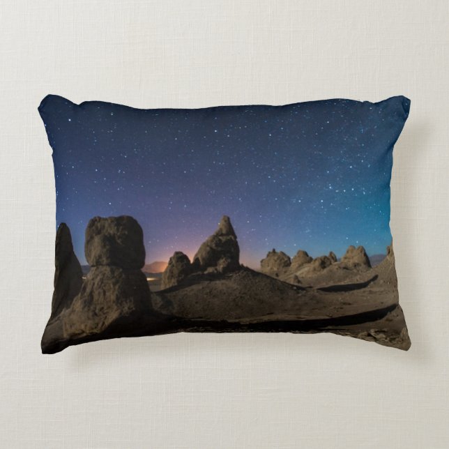 Cojín Decorativo Trona y la vía láctea (Anverso)