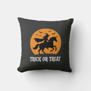 Cojín Decorativo Truco o trato Bruja Unicornio Diseño de Halloween_
