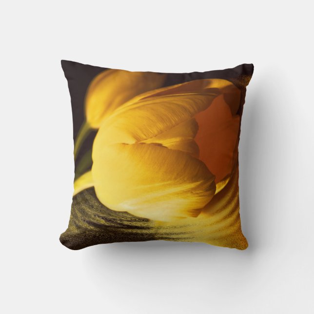 Cojín Decorativo Tulipán amarillo romántico (Anverso)