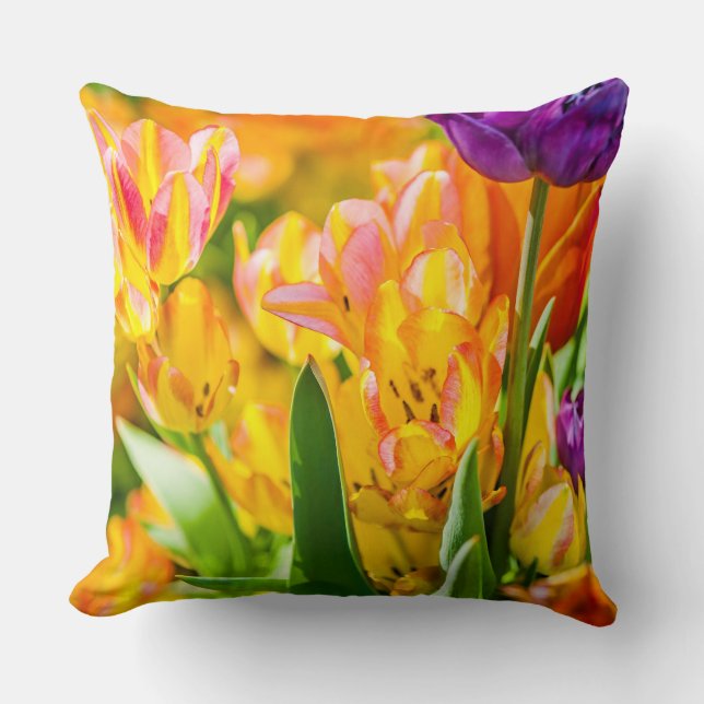 Cojín Decorativo Tulipanes Encantadores 01 (Anverso)