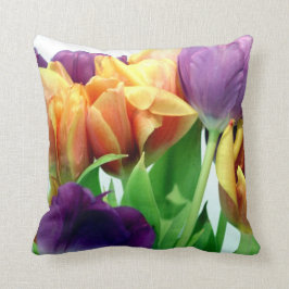 Cojín Decorativo Un bello buquete de tulipanes