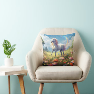 Cojín Decorativo Unicornio en la pradera