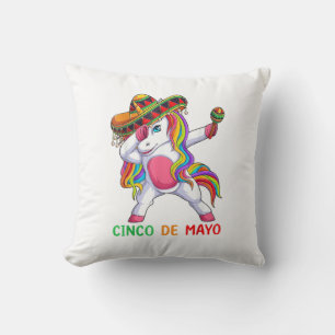 Cojín Decorativo Unicornio haciendo Dabbing Vamos Fiesta Cinco de M