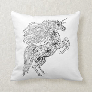 Cojín Decorativo Unicornio mágico inspirado