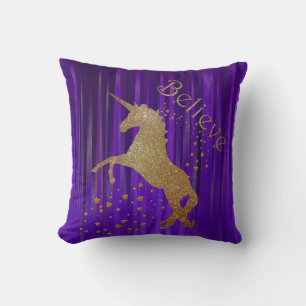 Cojín decorativo unicornio morado y dorado