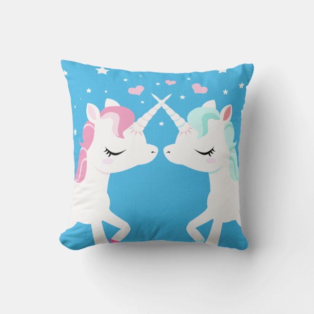 Cojín Decorativo Unicornios en amor (Anverso)