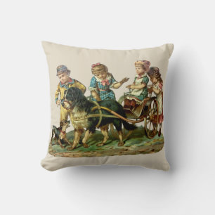 Cojín Decorativo Vagón Antiguo de Niños y Perro