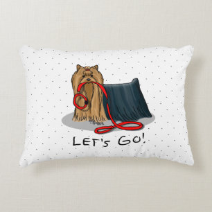 Cojín Decorativo ¡Vamos! Yorkshire Terrier (Yorkie) Dog w Leash