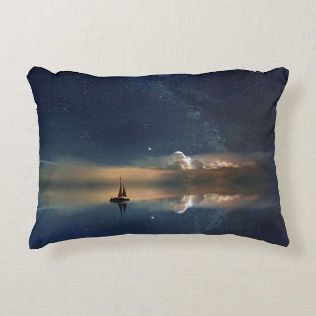 Cojín Decorativo Vela lejos de las nubes (Anverso)