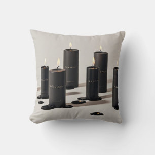 Cojín Decorativo velas minimalistas de línea negra con pequeñas lla