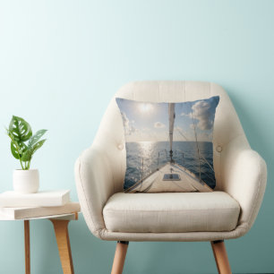 Cojín Decorativo Velero en aguas tranquilas del océano