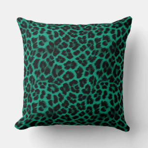 Cojín Decorativo verde con patrón de leopardo negro