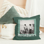 Cojín Decorativo Verde moderno | Foto | Regalo de los hermanos<br><div class="desc">Verde moderno | Foto | Regalo de los hermanos</div>