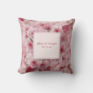 Cojín Decorativo Vibrante Flor de Cerezo Rosa y Hojas de Rosa Profu