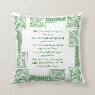 Cojín Decorativo Vieja bendición irlandesa en nudos célticos
