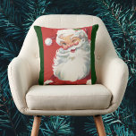 Cojín Decorativo Vintage Navidad Santa Claus, jolly y Winking<br><div class="desc">Diseño de vacaciones de Navidades de ilustracion de época con un feliz y alegre Santa Claus usando un gorra y guiñando el ojo como si tuviera un secreto. Ho,  ho,  ho,  ¡Feliz Navidad!</div>