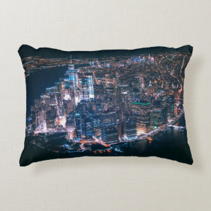 COJÍN DECORATIVO VISTA AÉREA DE LOS EDIFICIOS DE LA CIUDAD DURANTE