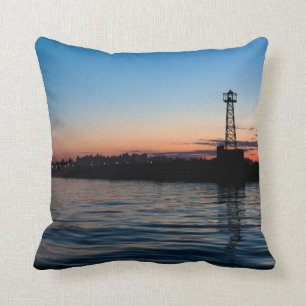 Cojín Decorativo Vista de Montevideo en el amanecer, Uruguay