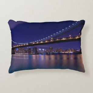 Cojín Decorativo Vista del puente de Manhattan en la noche