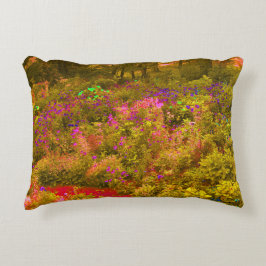 Cojín Decorativo Vista Fría Dorada Panorámica de Flores de Jardín