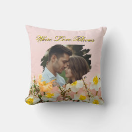 Cojín Decorativo Where Love Blooms Pillow | Spring Romance Throw